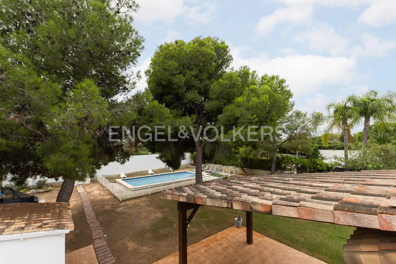 Terraza de Casa o chalet de alquiler en Serra con Calefacción, Jardín privado y Parquet