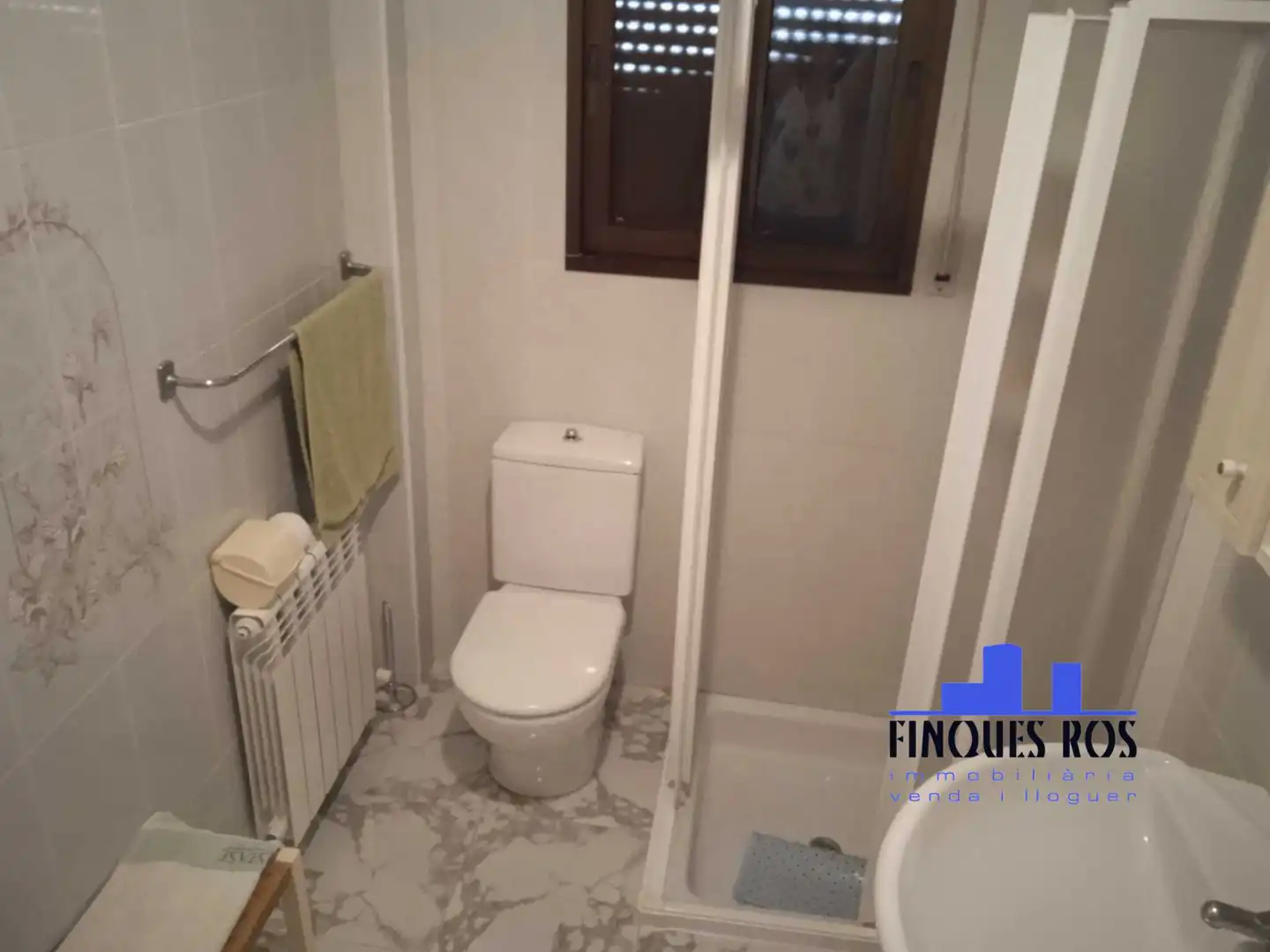 Bany de Casa o xalet en venda en Vinaròs amb Calefacció, Jardí privat i Terrassa