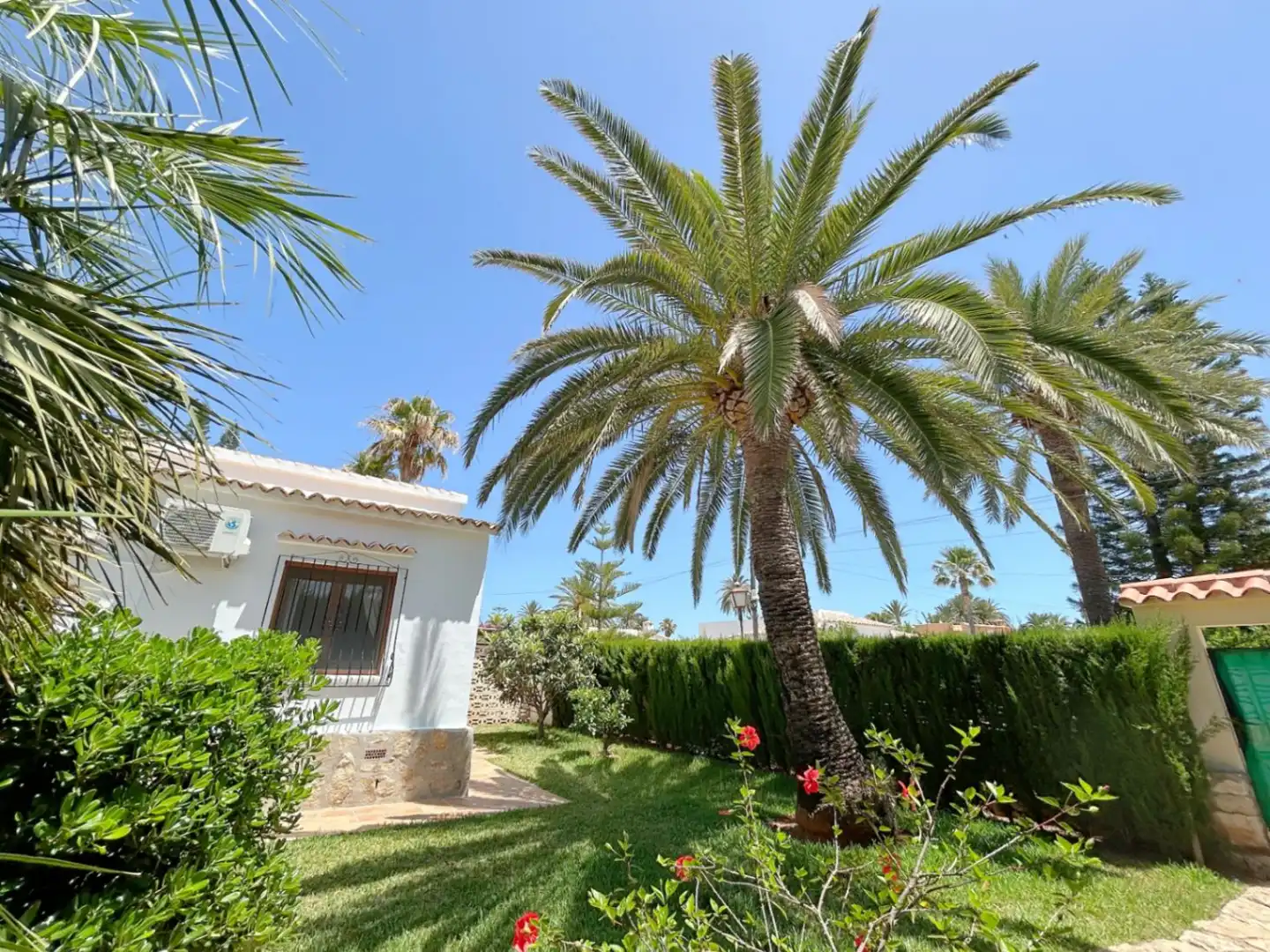 Garden of Houses for sale in Els Poblets  with Air Conditioner, Heating and Terrace