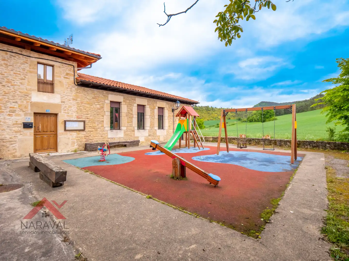 Vista exterior de Casa o xalet en venda en Valdegovia / Gaubea amb Calefacció, Jardí privat i Terrassa