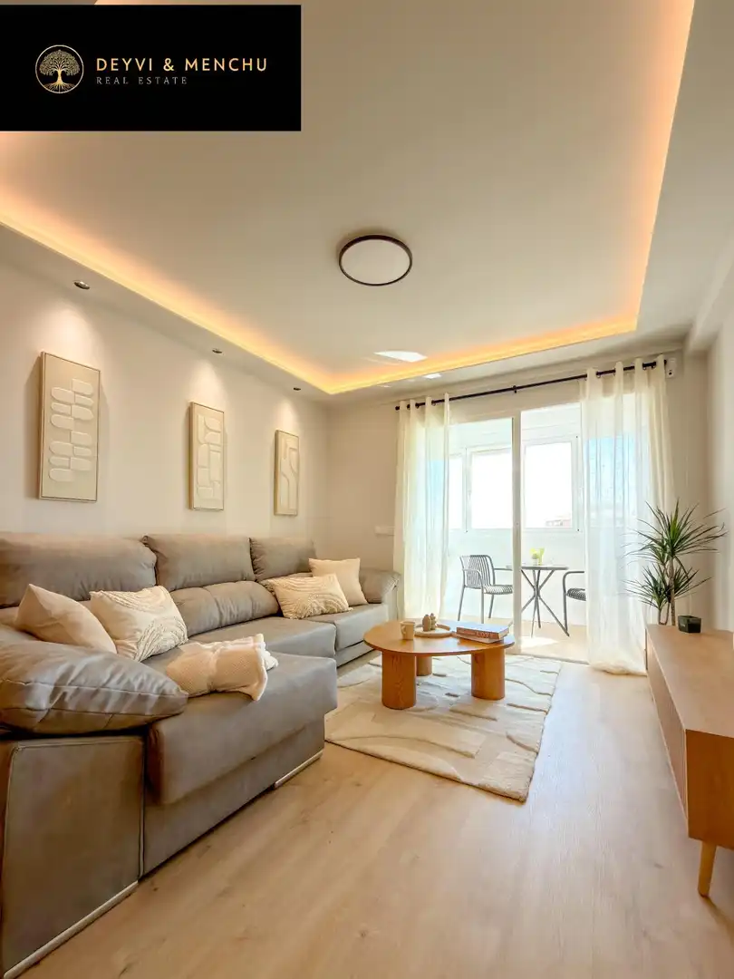 Wohnzimmer von Wohnung zum Verkauf in Madrid mit Klimaanlage, Heizung und Möbliert