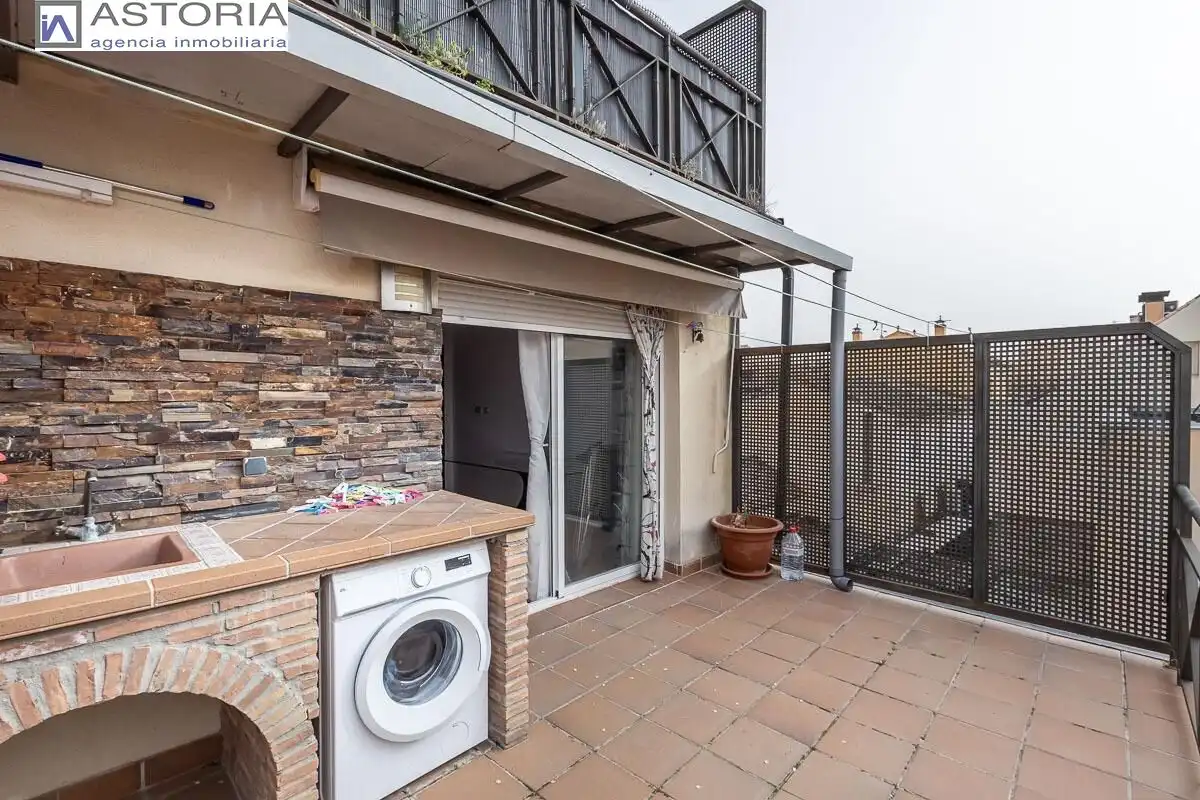 Terrasse von Wohnung zum Verkauf in Monachil mit Klimaanlage, Heizung und Terrasse