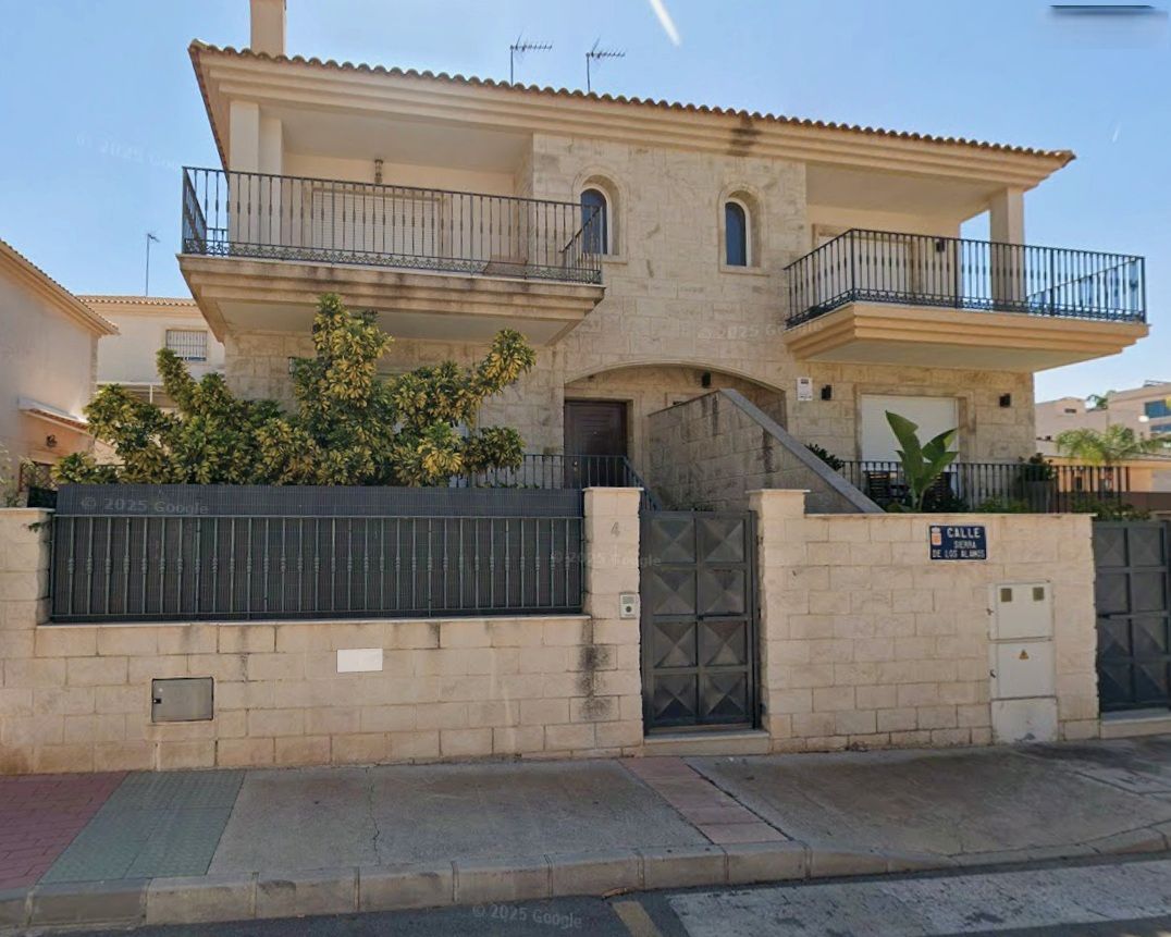 Exterior view of Single-family semi-detached for sale in  Murcia Capital  with Private garden and Balcony
