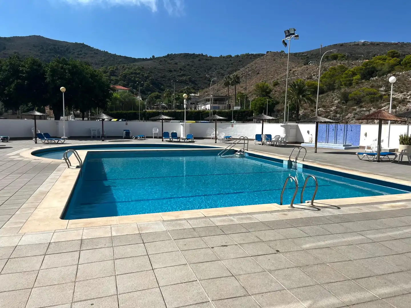 Appartement compact avec piscine à vendre à Carrer dels Lleons 2, imagen 4