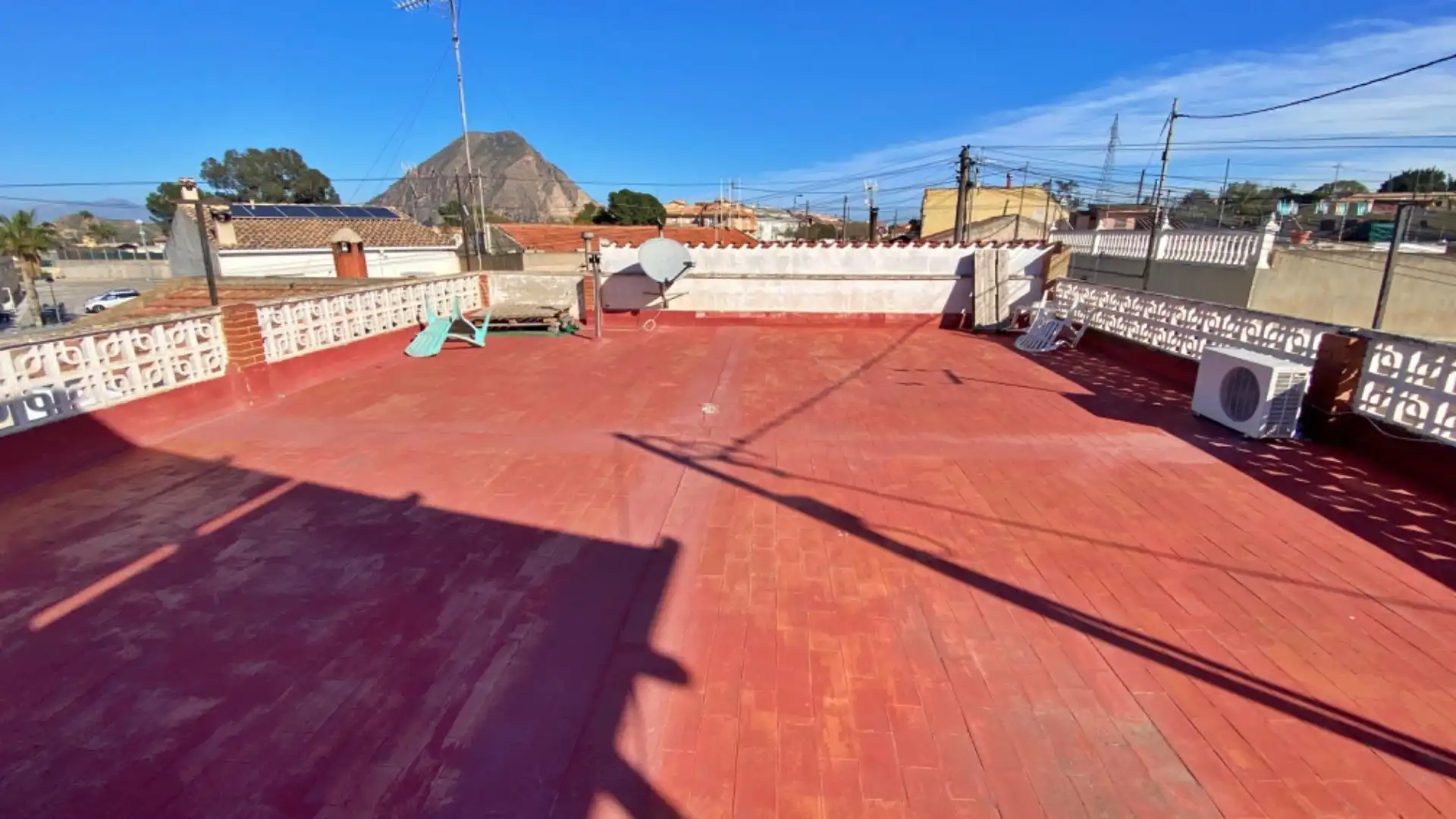 Terrassa de Casa o xalet en venda en Alicante / Alacant amb Aire condicionat, Traster i Moblat