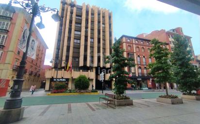 Exterior view of Flat for sale in León Capital   with Heating