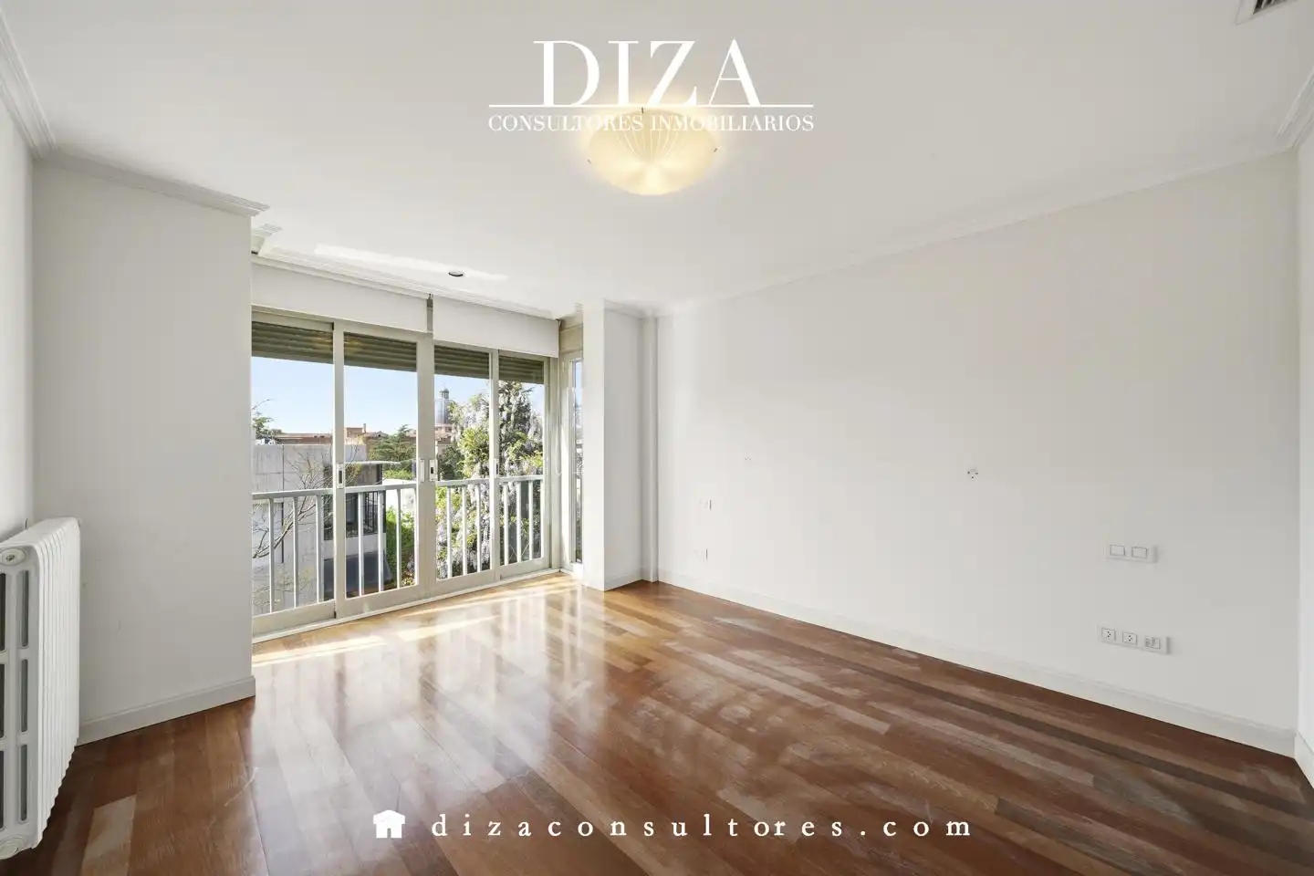 Habitación de Piso en venta en Madrid con Aire acondicionado, Calefacción y Jardín privado