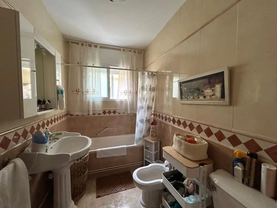 Baño de Piso en venta en Alhaurín El Grande con Aire acondicionado, Calefacción y Balcón