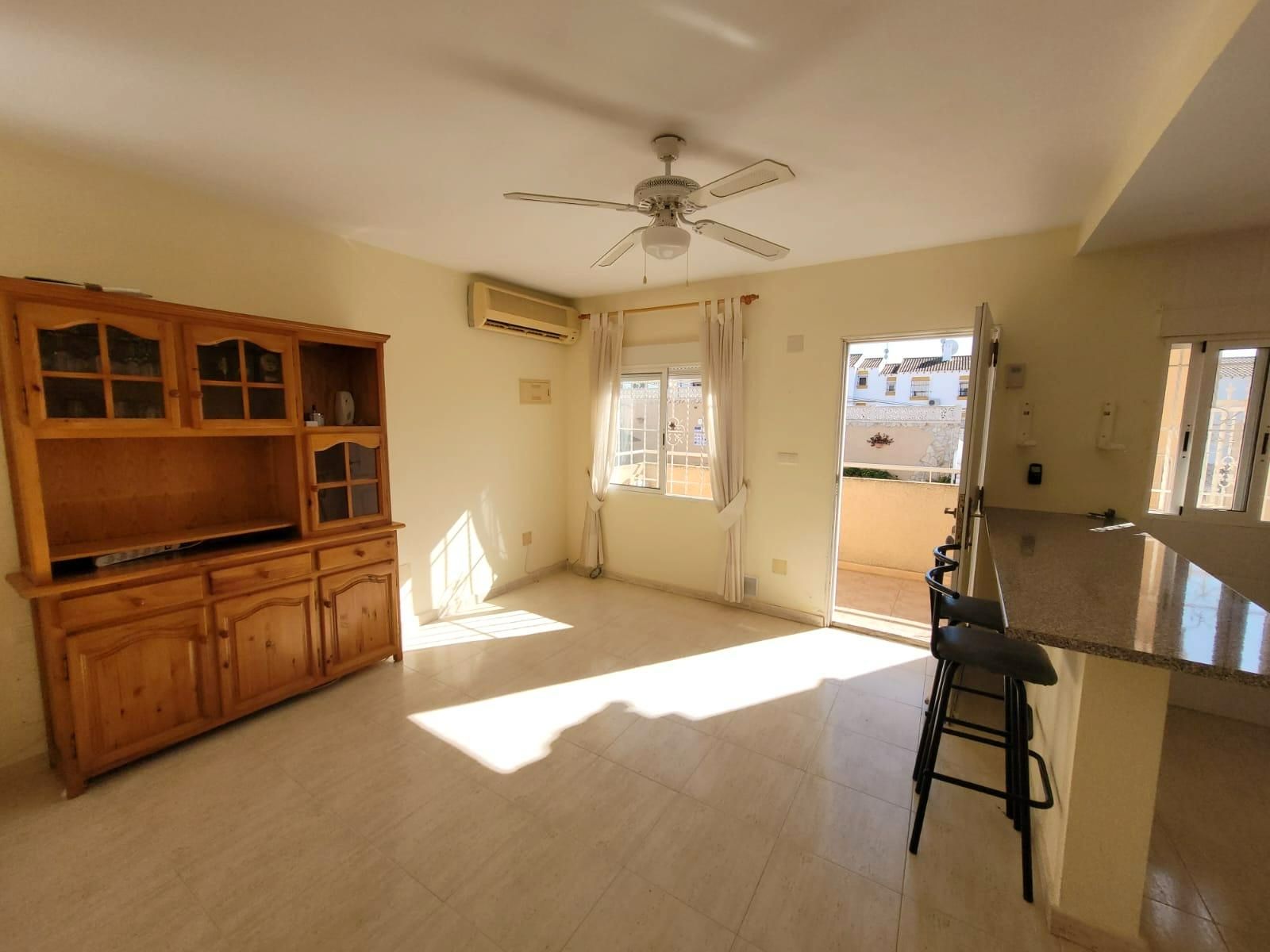 Living room of Flat for sale in Orihuela  with Furnished