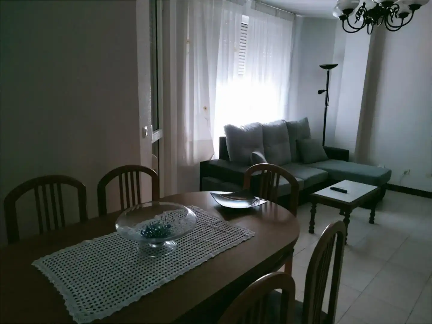 Sala de estar de Piso en venta en Bareyo con Piscina