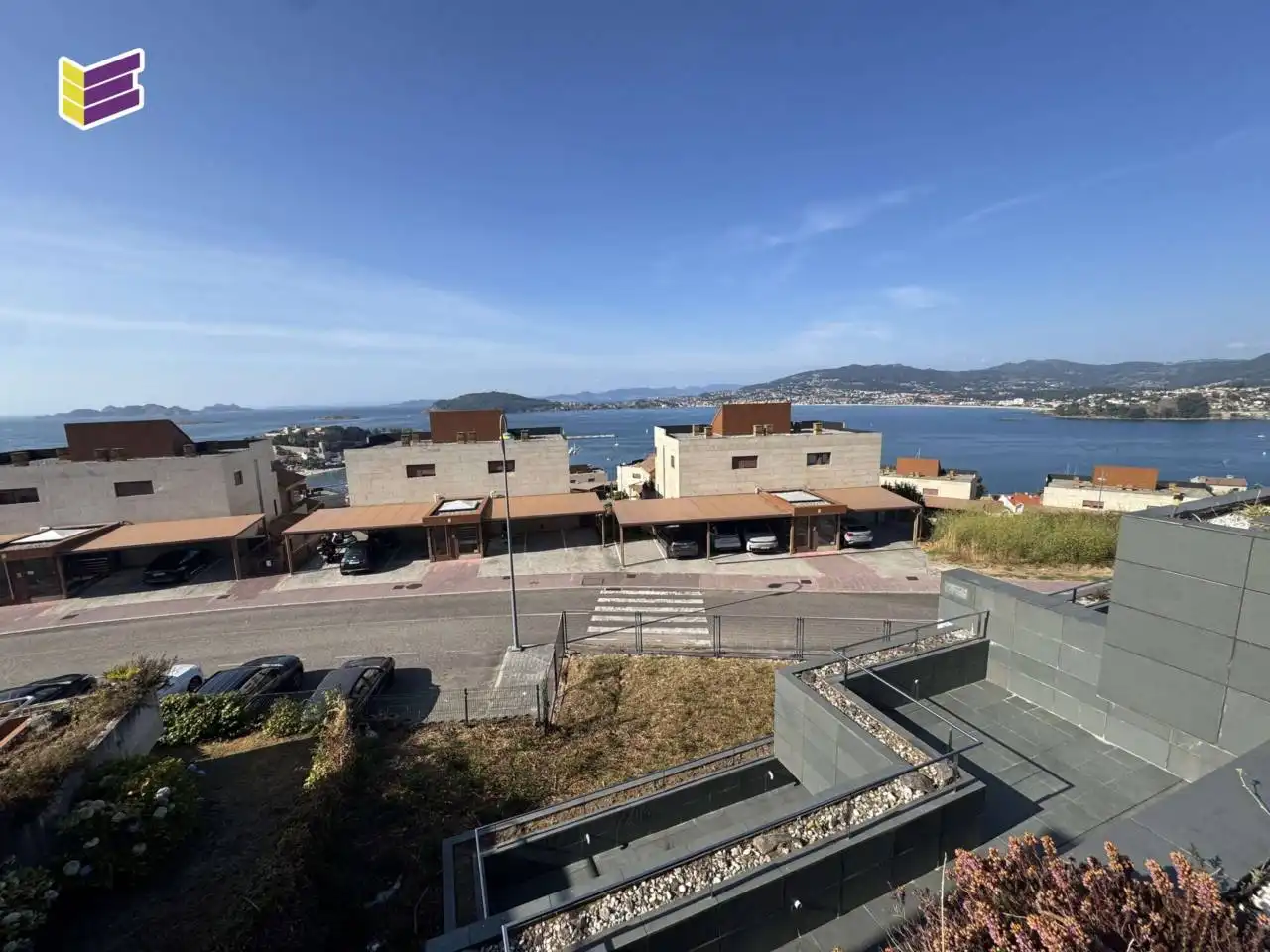 Vista exterior de Dúplex en venta en Baiona con Terraza, Trastero y Balcón