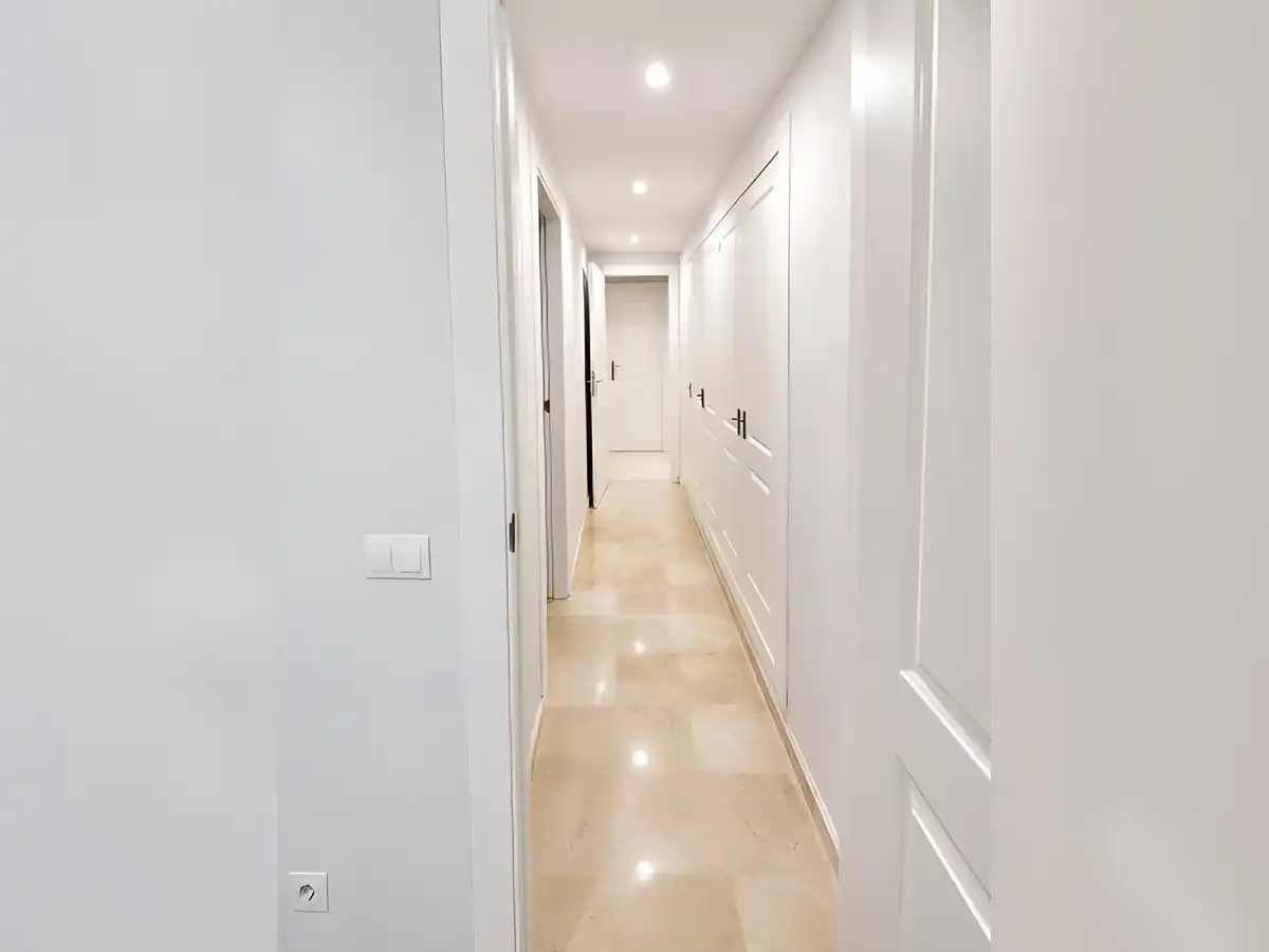 Flat with pool for sale in La Duquesa, imagen 15