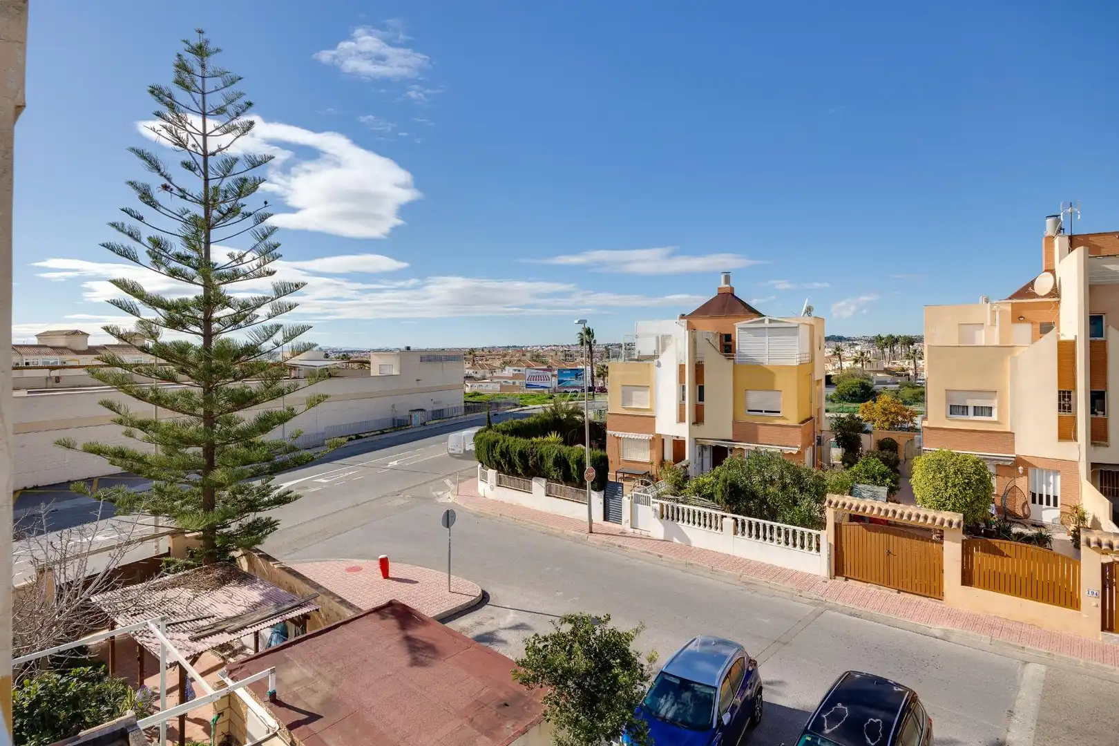 Vista exterior de Casa o chalet en venta en Torrevieja con Jardín privado, Terraza y Trastero