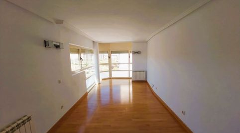 Photo 3 of Flat for sale in Calle San Juan de Ortega, Las Tablas, Madrid Capital