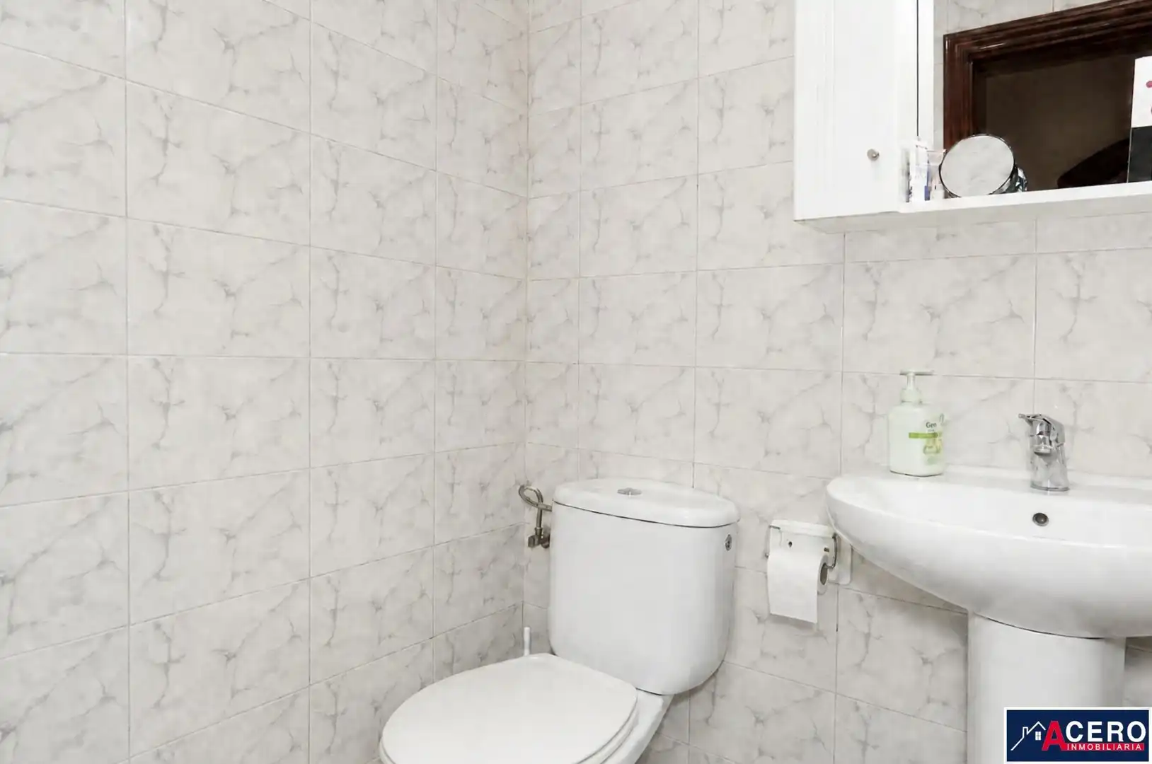 Bathroom of Flat for sale in Santa Cruz de Bezana  with Heating, Parquet flooring and Furnished