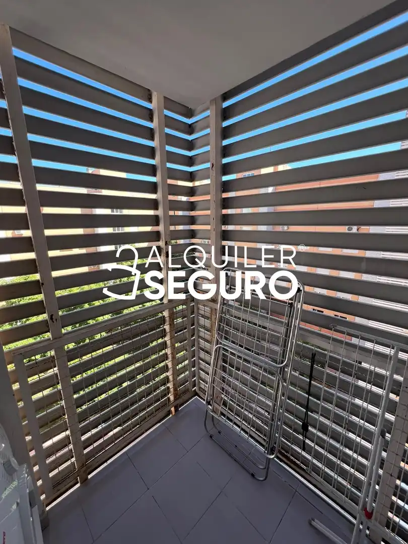 Terrassa de Pis de lloguer en Madrid amb Calefacció, Traster i Piscina