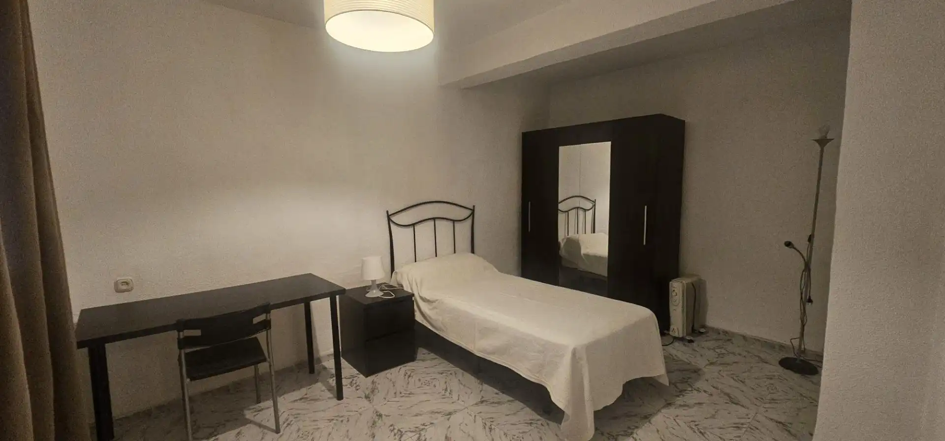 Bedroom of Houses for rent in Granada  with Heating, Terrace and Furnished