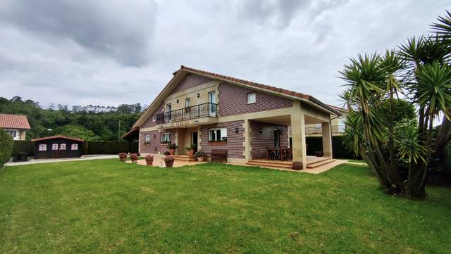 Casa-chalet en Venta en Bárcena de Cicero - CL CAMINO DE LAS CUEVAS en Bárcena de Cicero