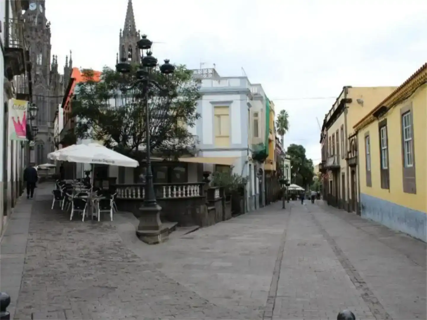 Vista exterior de Casa adosada en venda en Arucas