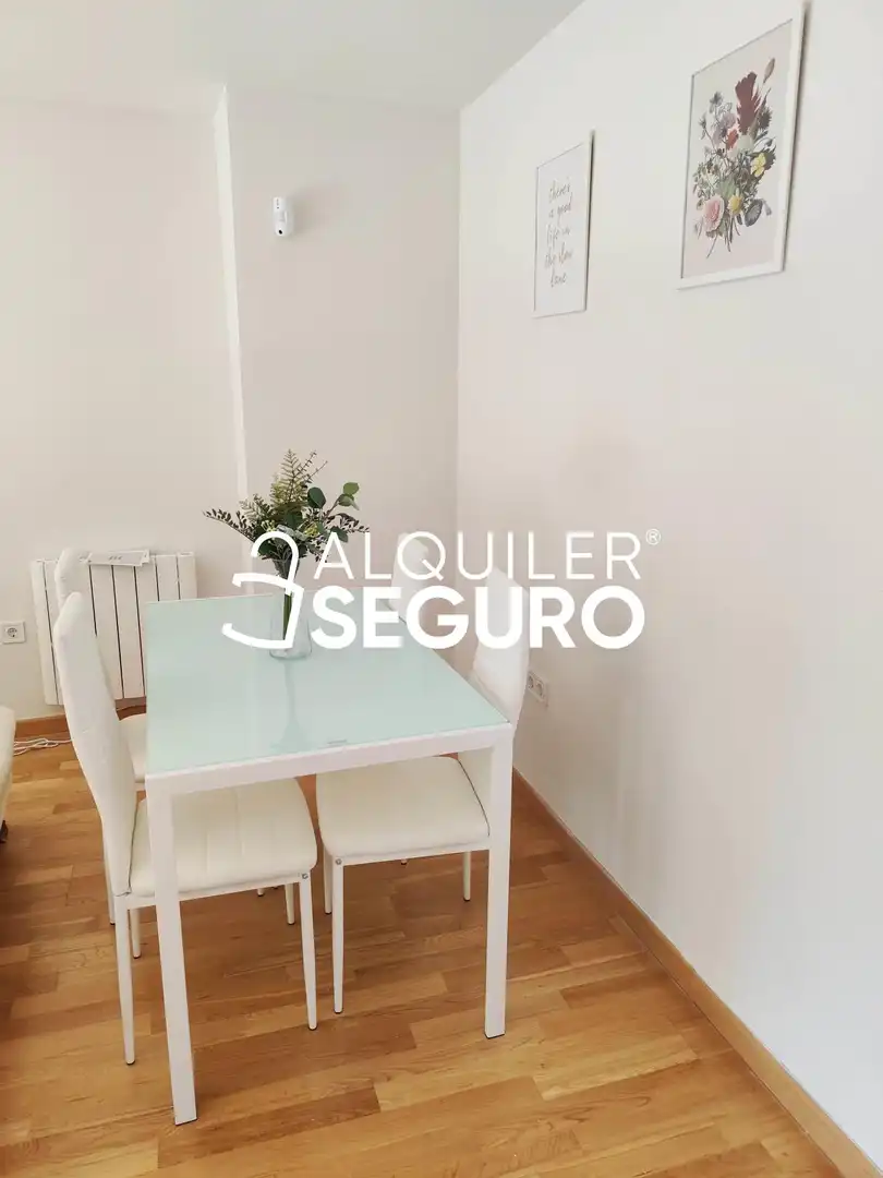 Comedor de Ático de alquiler en Recas con Calefacción, Trastero y Amueblado