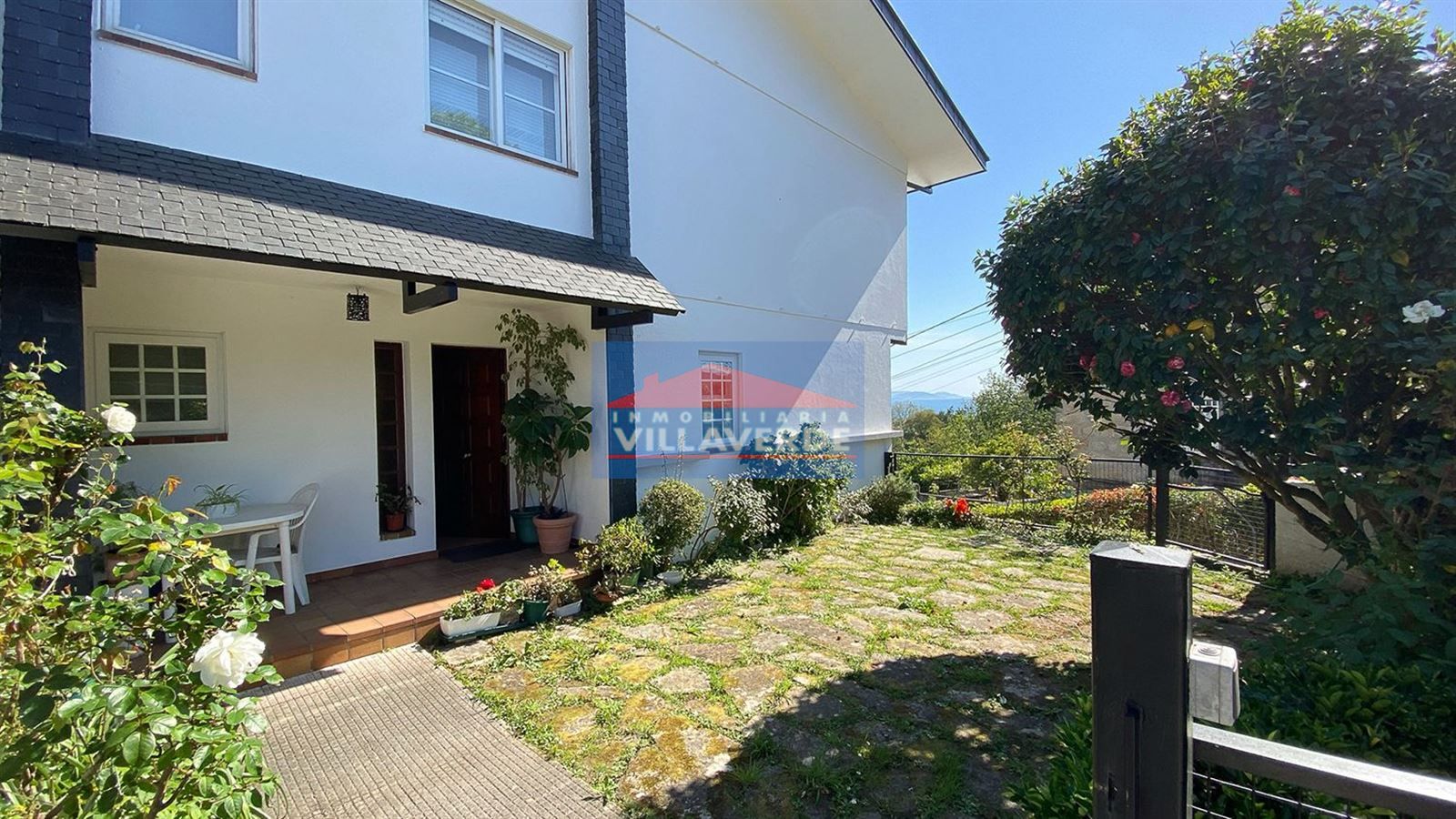 Exterior view of Single-family semi-detached for sale in Moaña  with Heating and Terrace