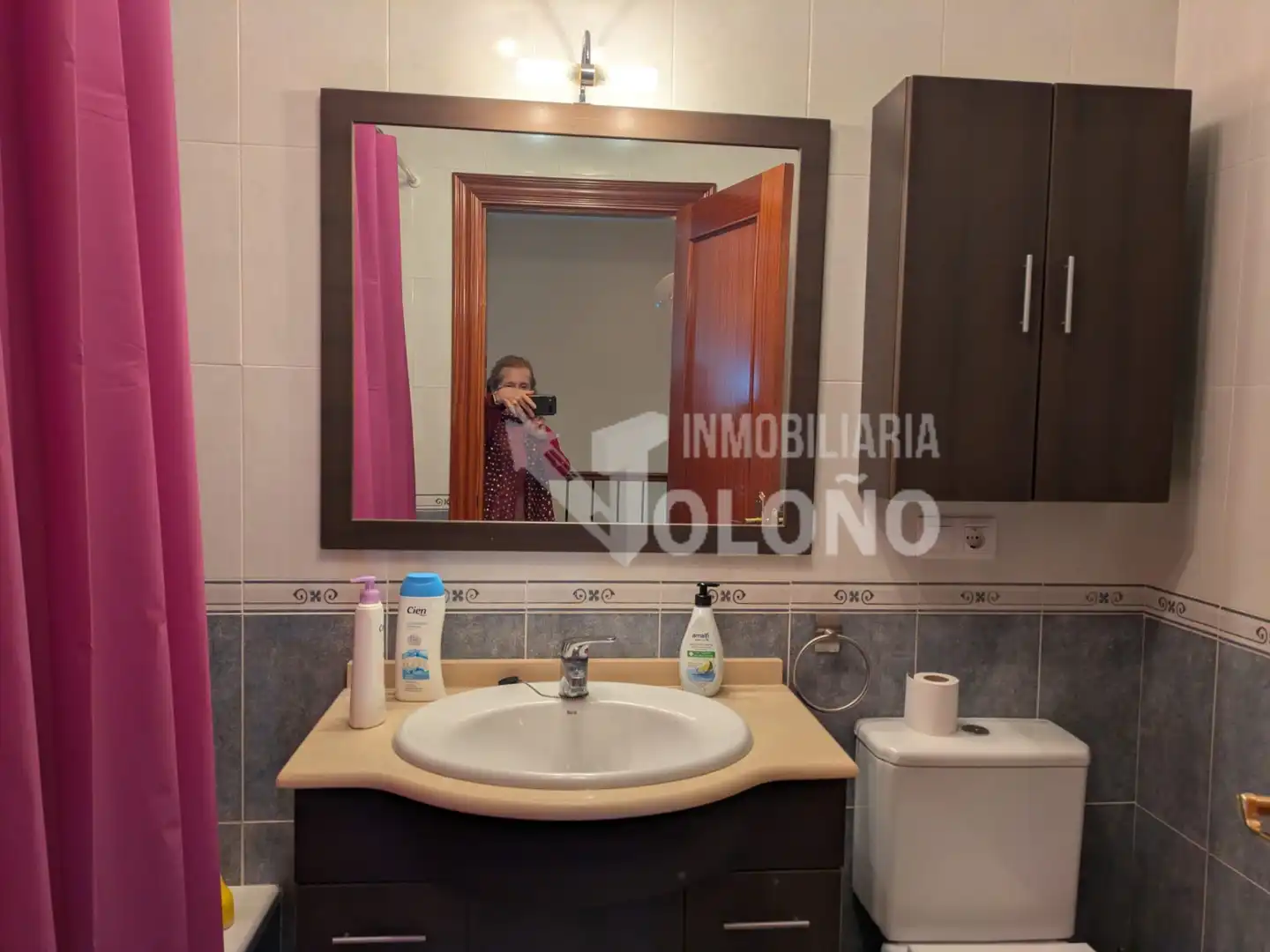 Badezimmer von Haus oder Chalet zur Miete in Anguciana mit Heizung, Privatgarten und Parkett