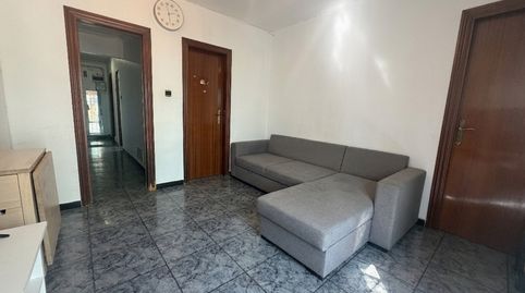 Foto 2 de Piso en venta en Carrer D'àngel Guimerà, Sant Crist, Badalona