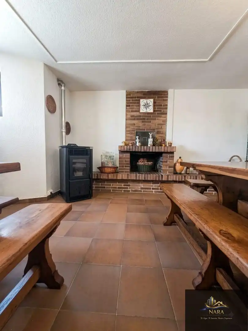 Terrace of Houses for sale in Torrelavega   with Heating, Private garden and Parquet flooring