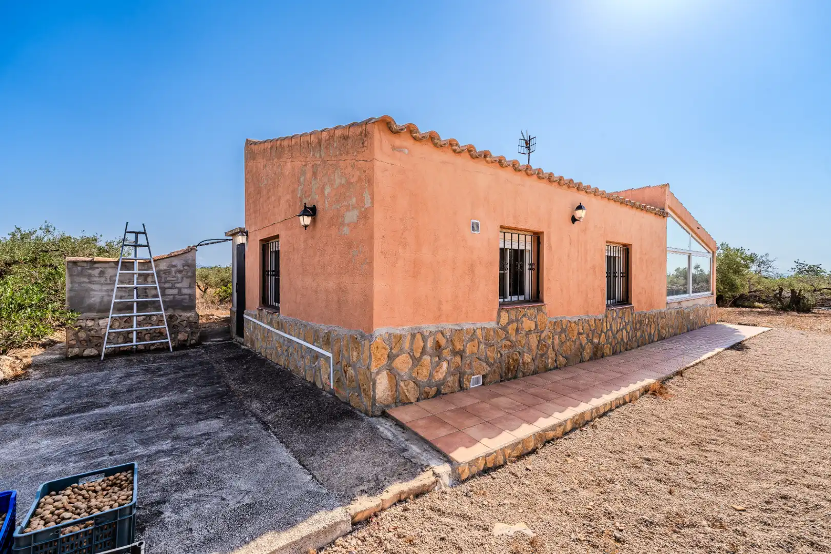 Exterior view of Houses for sale in L'Ampolla  with Private garden, Terrace and Storage room
