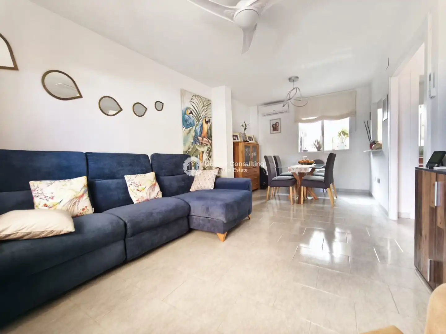 Sala de estar de Casa adosada en venta en San Pedro del Pinatar con Aire acondicionado, Calefacción y Terraza