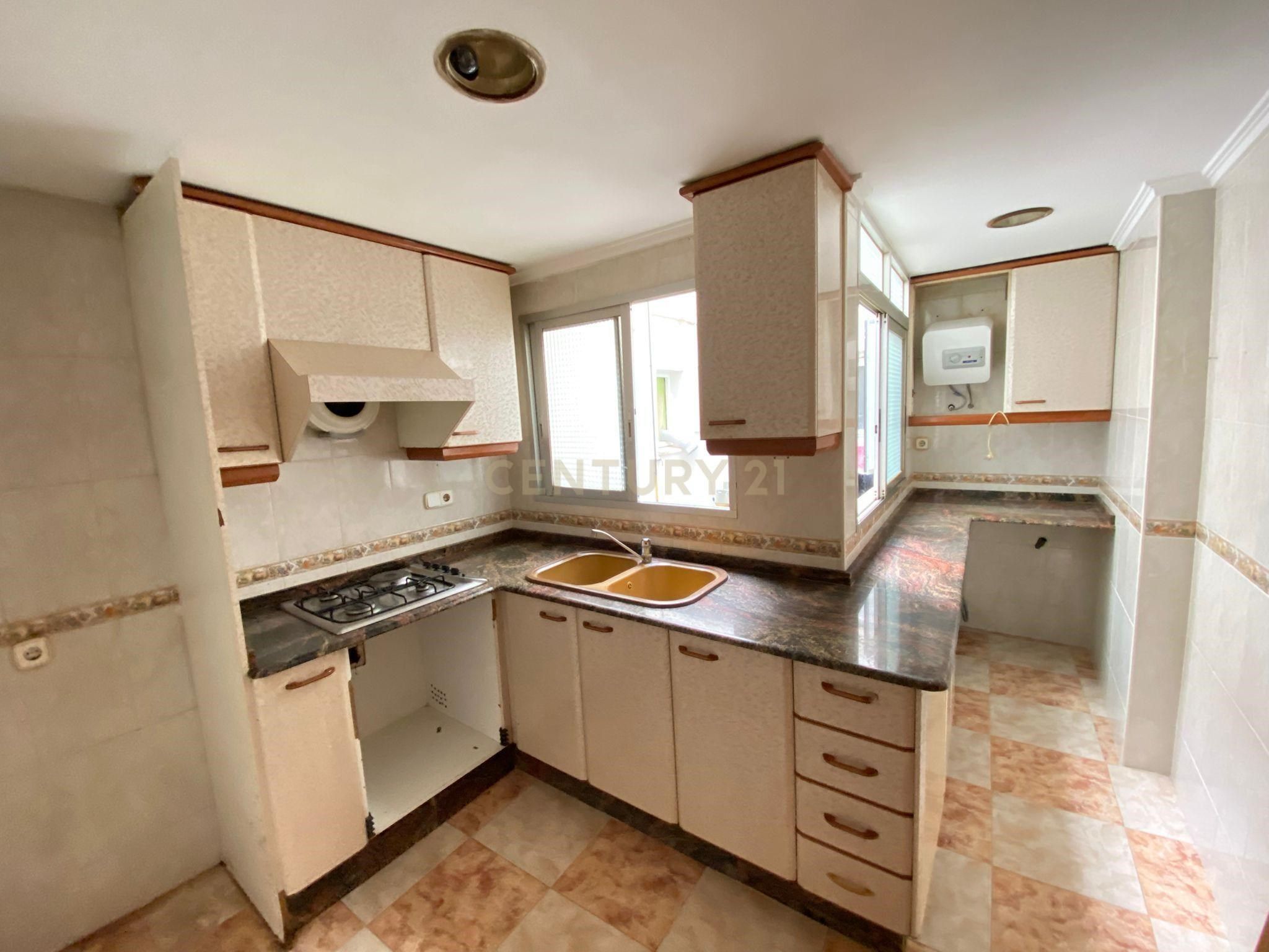 Kitchen of Flat for sale in Xirivella  with Terrace