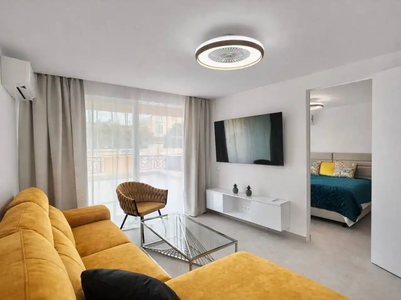 Sala d'estar de Apartament en venda en Arona amb Aire condicionat, Piscina i Balcó