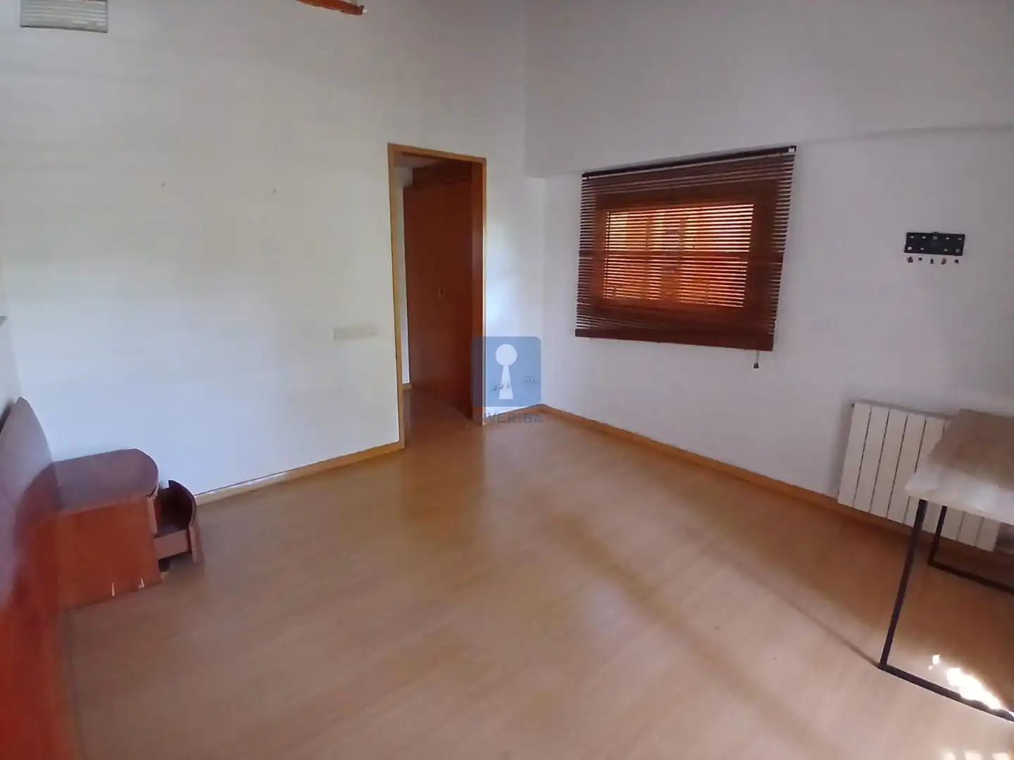 Dormitori de Casa adosada en venda en Sabadell amb Calefacció, Terrassa i Traster