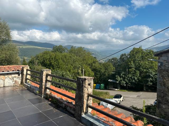 Casa-chalet en Venta en N/A, -1 en Corvera de Toranzo