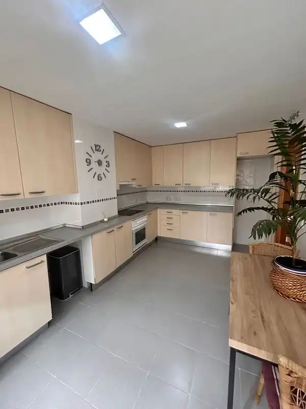 Detached homes for sale in Calle Diego de Mazariegos, 2, Nuevo Hospital
