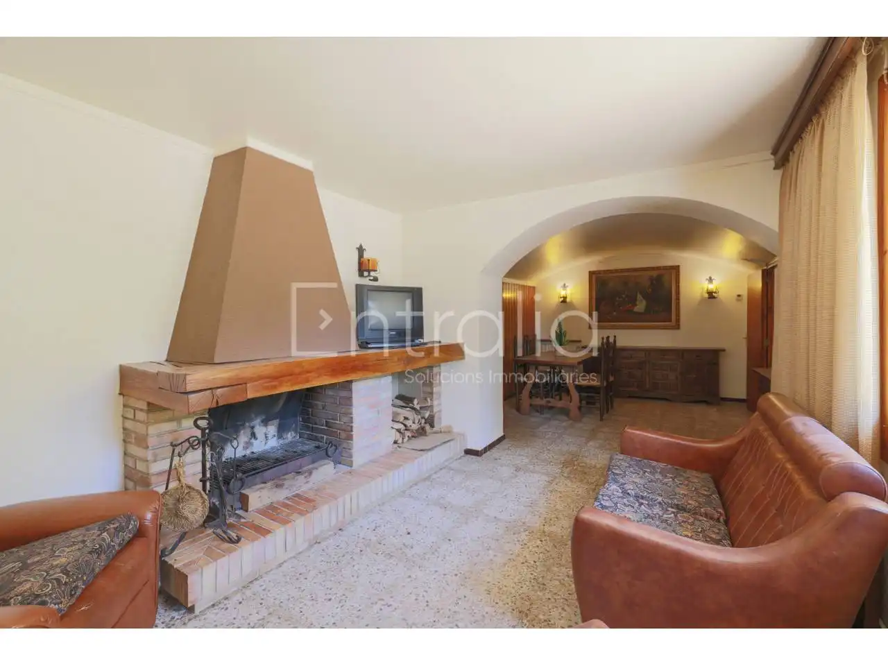 Casa con terraza en venta en Bordils, imagen 2