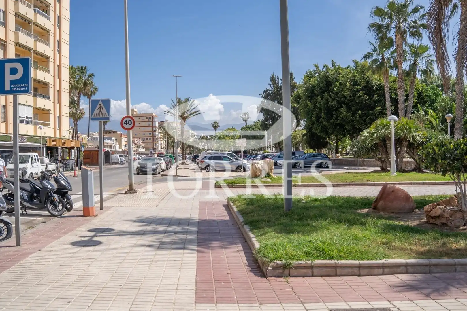 Vista exterior de Pis en venda en Vélez-Málaga