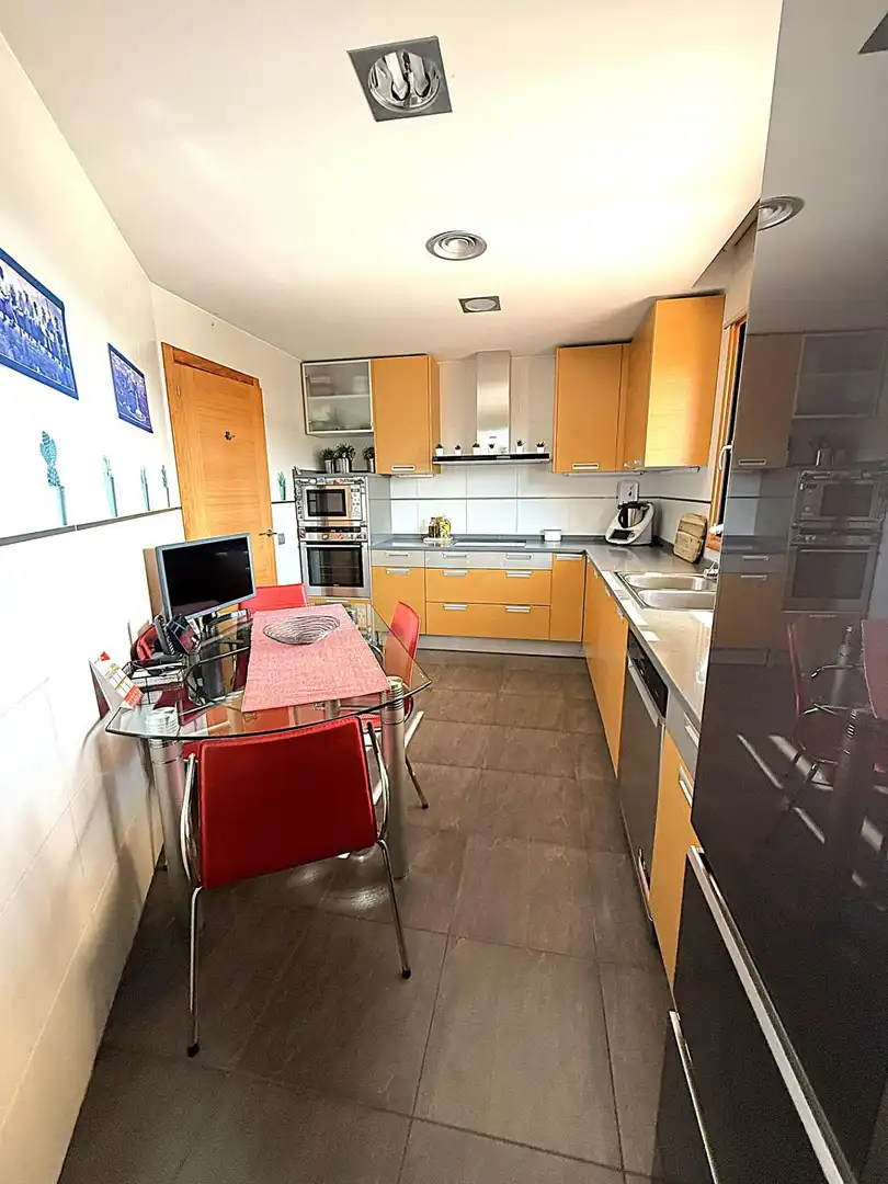 Kitchen of Attic for sale in Valls  with Air Conditioner, Heating and Private garden