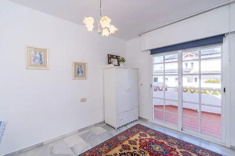Bedroom of Detached homes for rent in Estepona  with Air Conditioner, Heating and Terrace