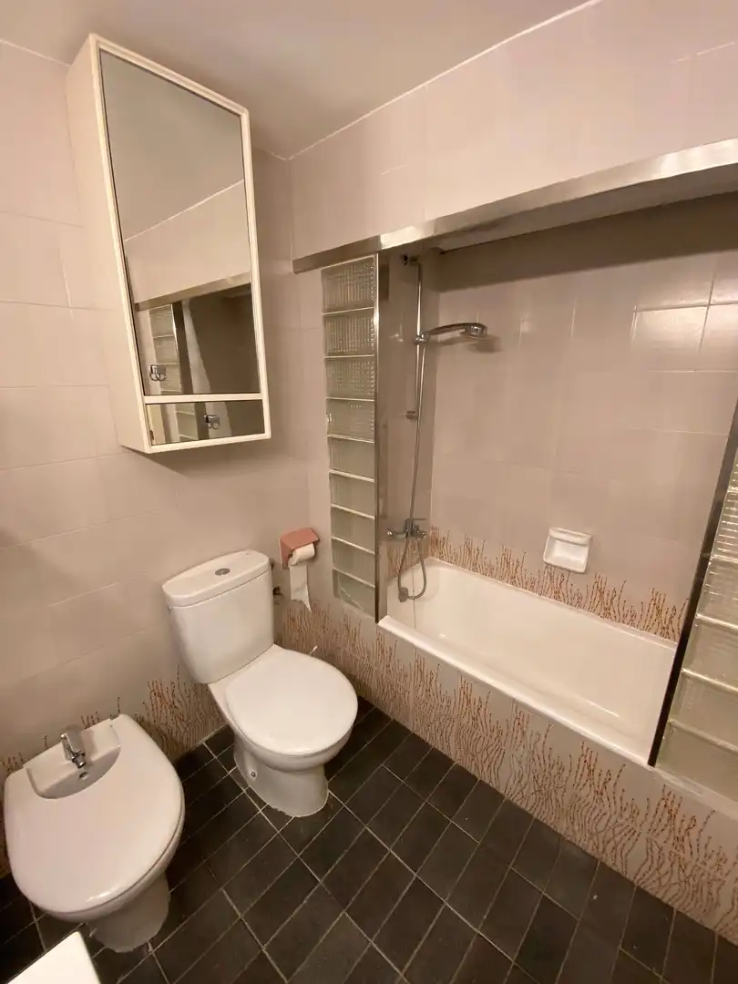 Baño de Piso en venta en Calonge i Sant Antoni con Terraza, Amueblado y Horno