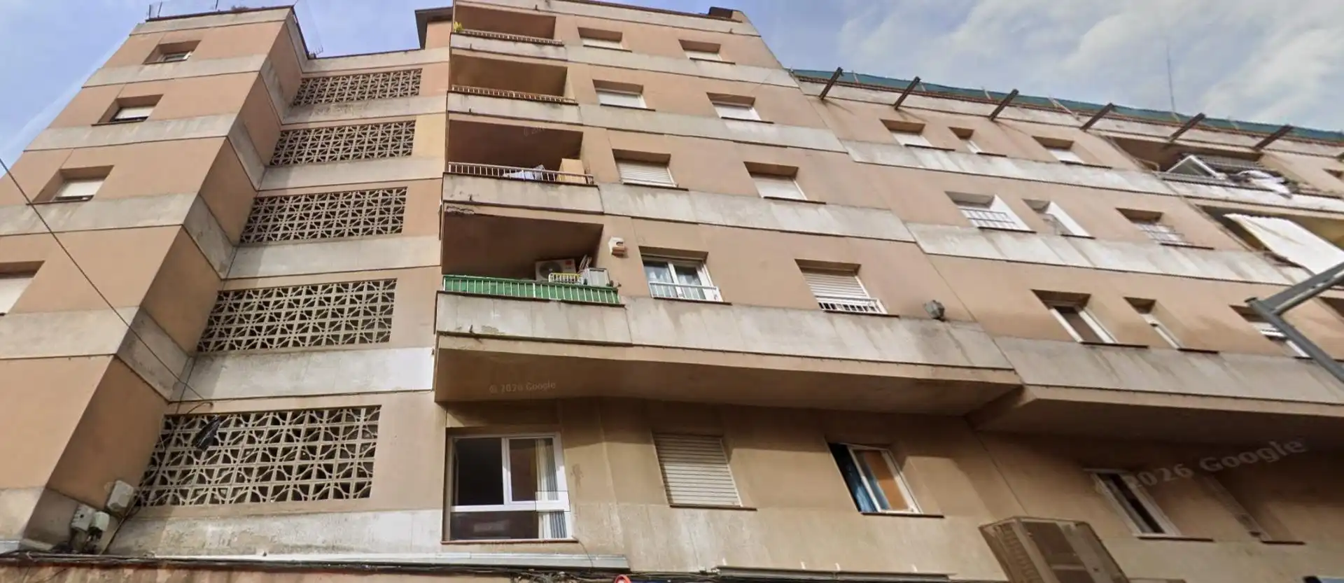Flat with lift for sale in Centre
