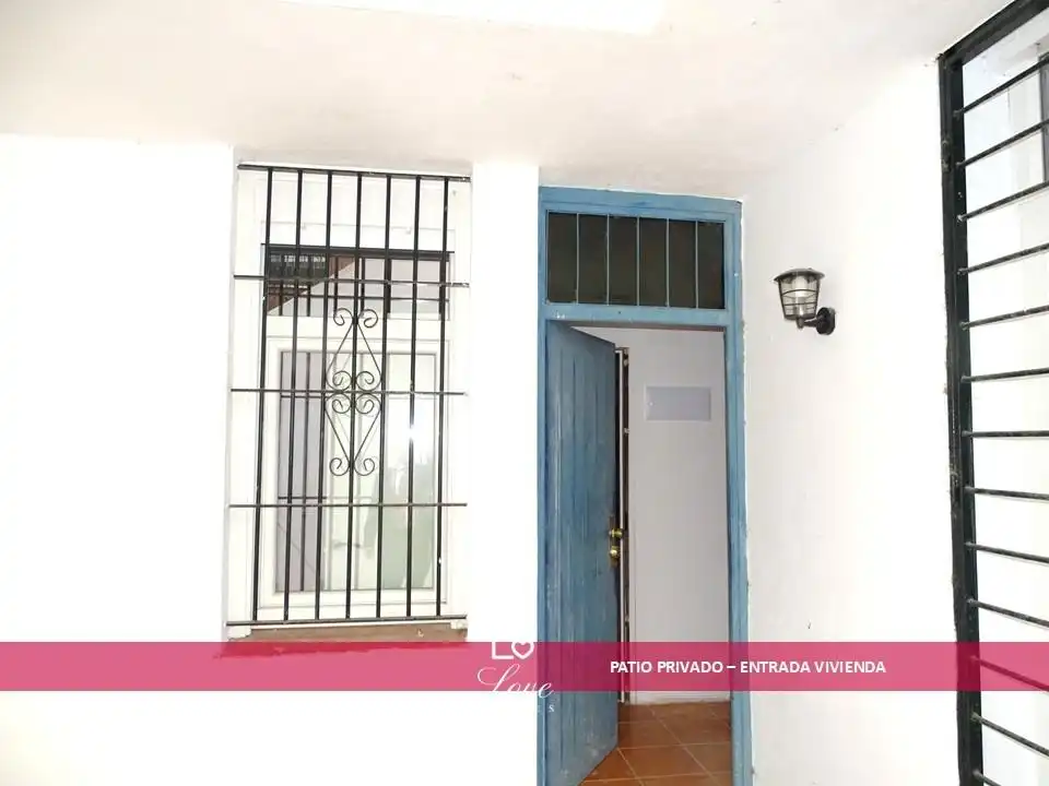 Vista exterior de Casa adosada en venta en Puerto Real con Aire acondicionado y Terraza