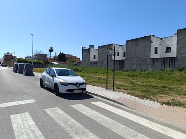 Terreny residencial en venda a Brenes