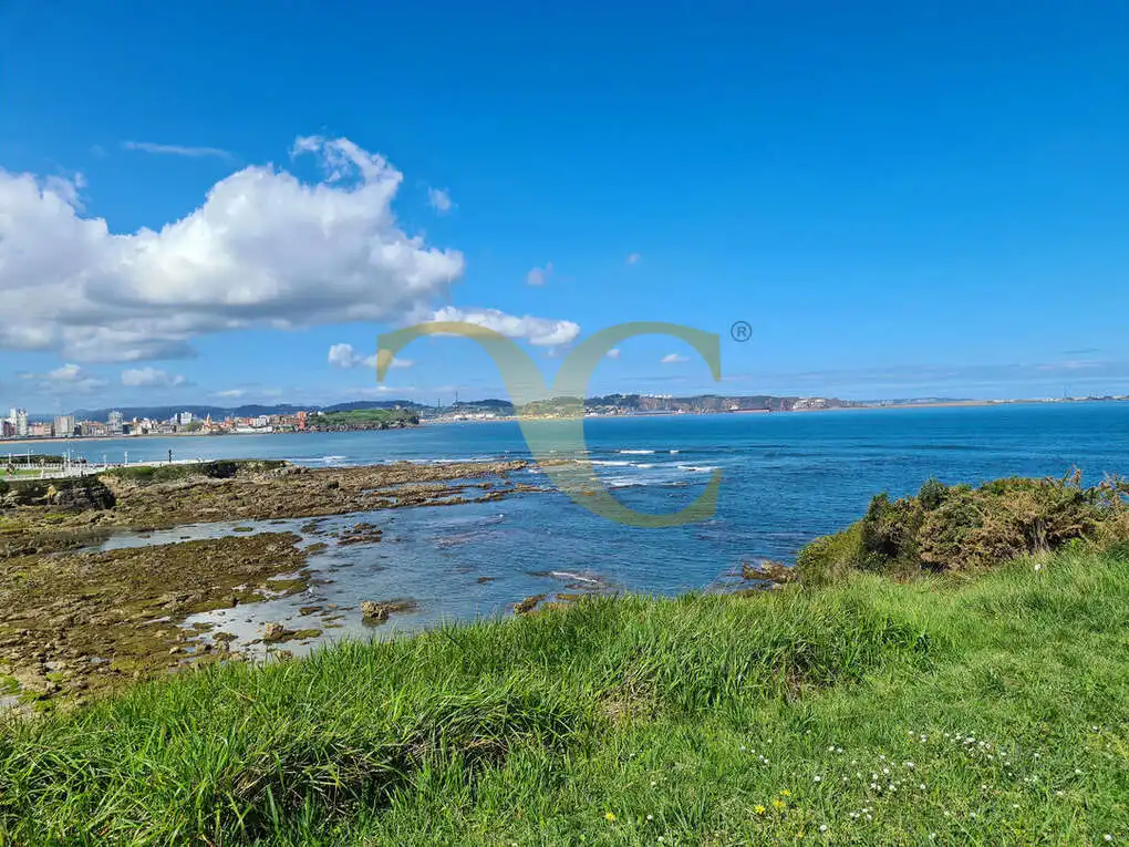 Casa o chalet en venta en Gijón  con Calefacción, Jardín privado y Terraza