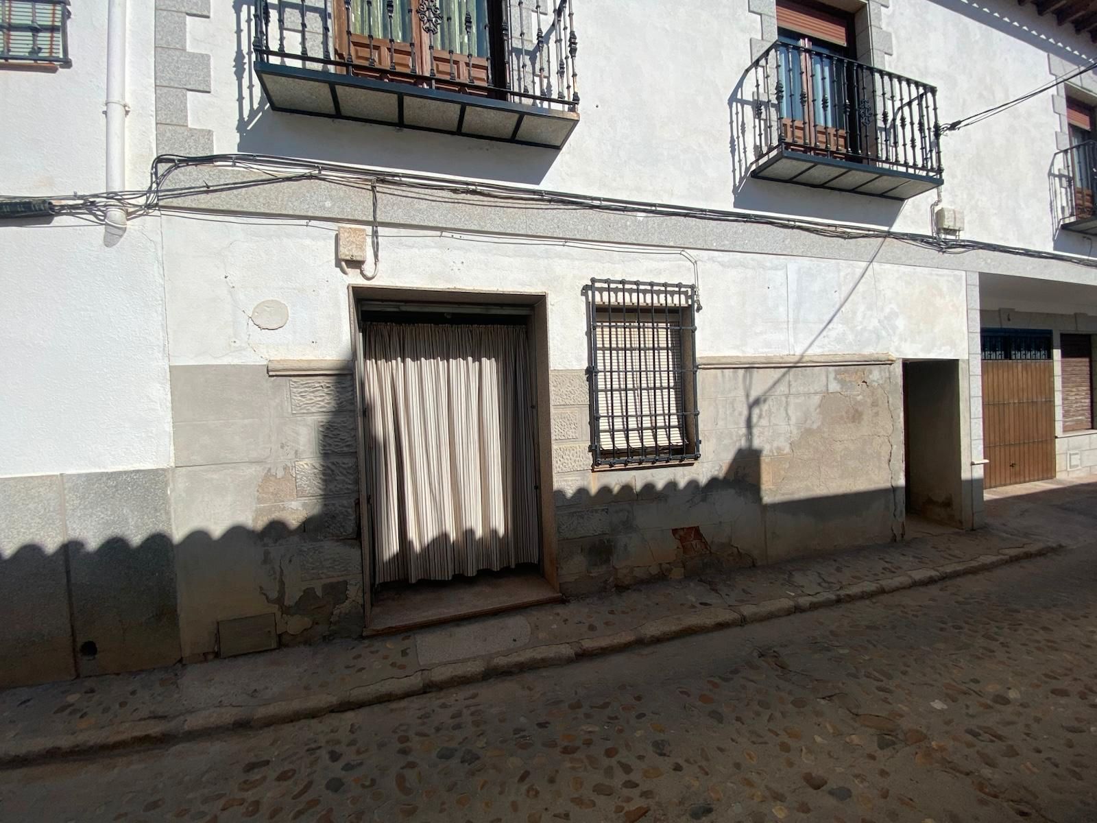 Vista exterior de Casa o xalet en venda en Orgaz