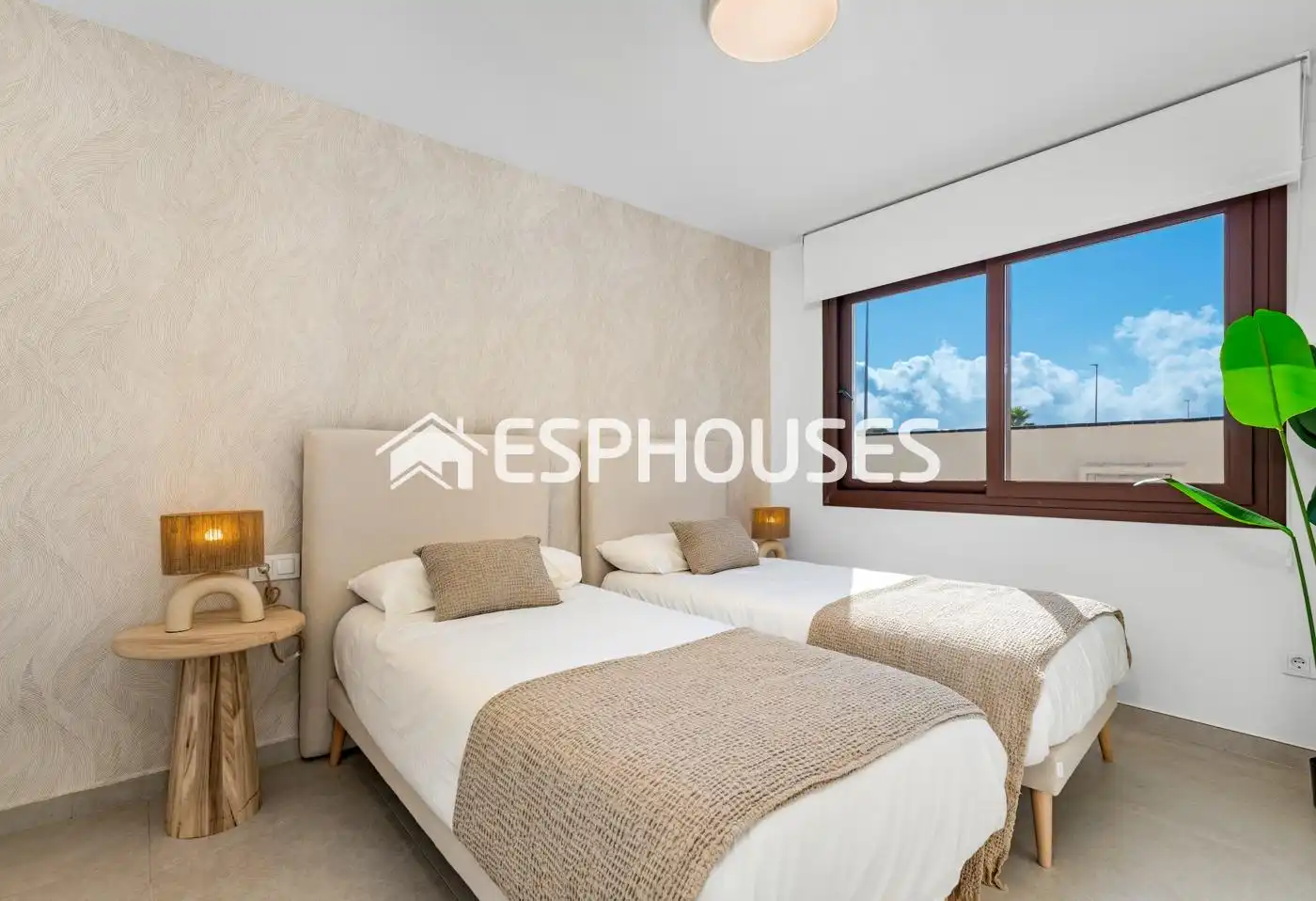 Habitación de Casa o chalet en venta en Pilar de la Horadada con Terraza, Piscina y Balcón
