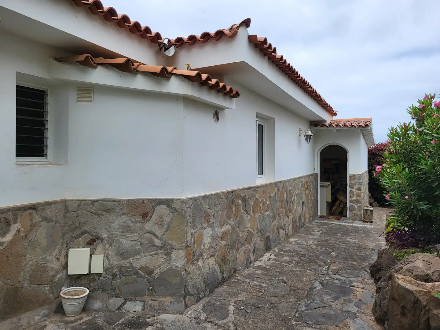 Vista exterior de Casa o chalet en venta en El Sauzal con Terraza, Piscina y Amueblado