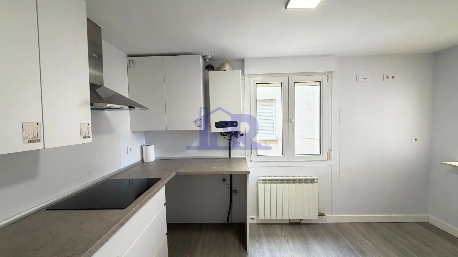 Cocina de Piso en venta en Arcas del Villar con Calefacción y Trastero