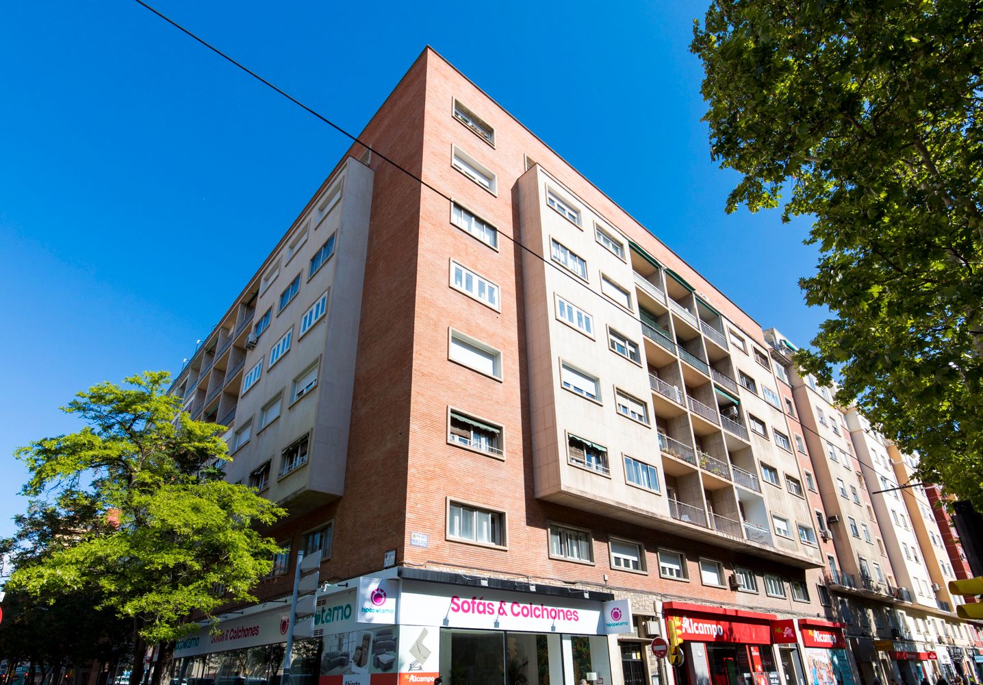 Exterior view of Flat for sale in  Zaragoza Capital  with Air Conditioner, Heating and Parquet flooring