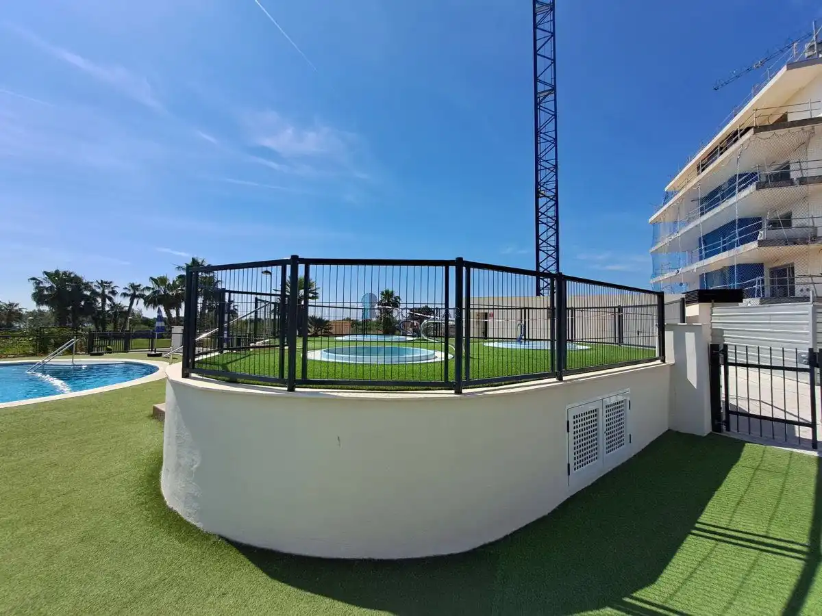 Piscina de Apartament en venda en Oropesa del Mar / Orpesa amb Aire condicionat, Calefacció i Terrassa